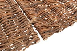 Willow Corner Wall Divider for Small Pets - Image 4